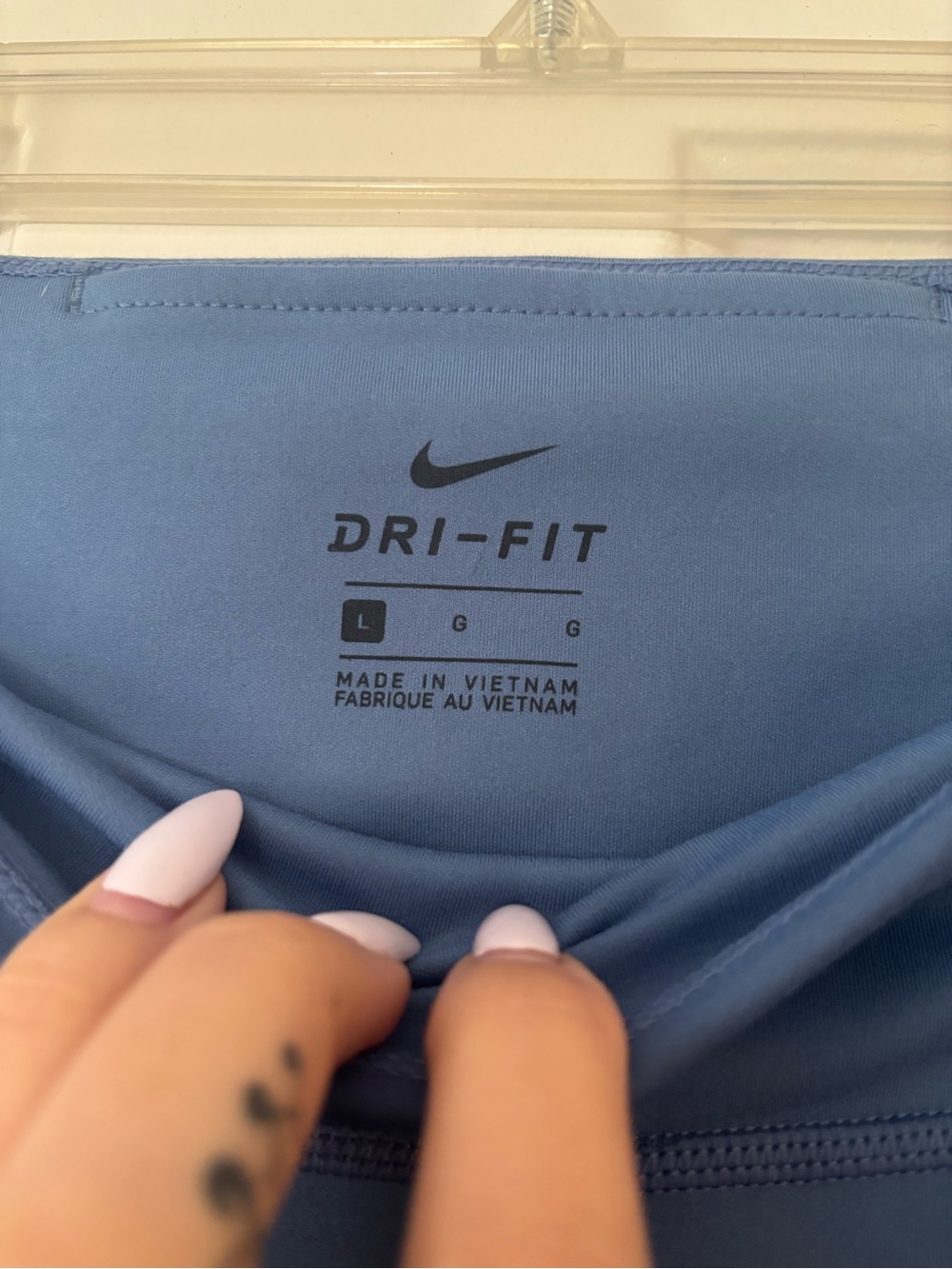 Nike Dri-FIT Cropped Leggings | Blue | Size Large - Like New - Picture 5 of 6